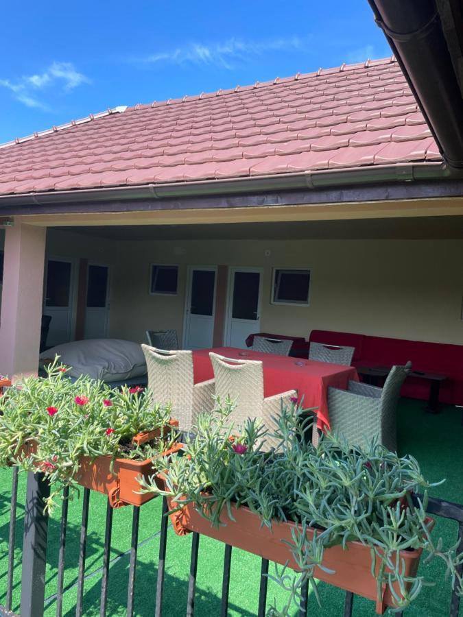 Vila Baciu Hotel Tuzla Kültér fotó
